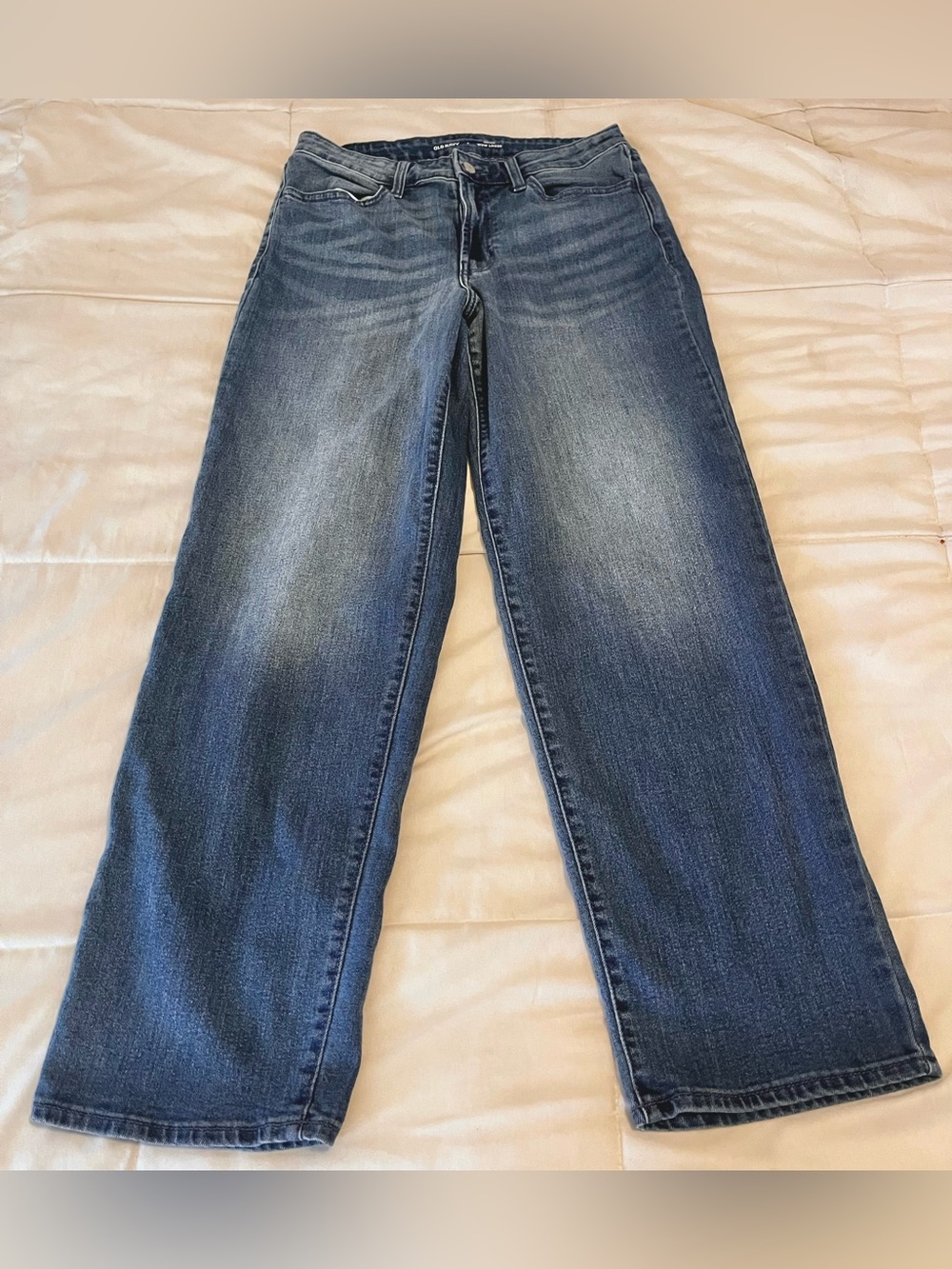 Old Navy High Rise Wow Loose Medium Wash Jeans women’s size 8